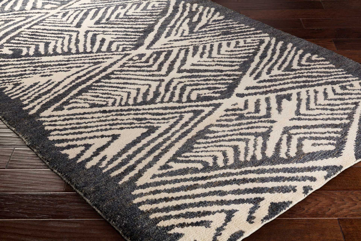 Orinocco Black/Cream/Light Gray Area Rug