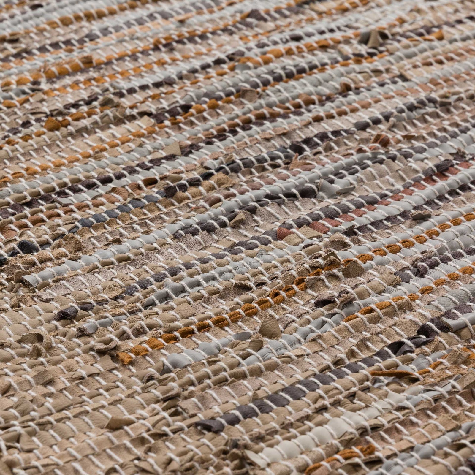 Sage Wall Hanging Khaki/Light Gray/Dark Brown