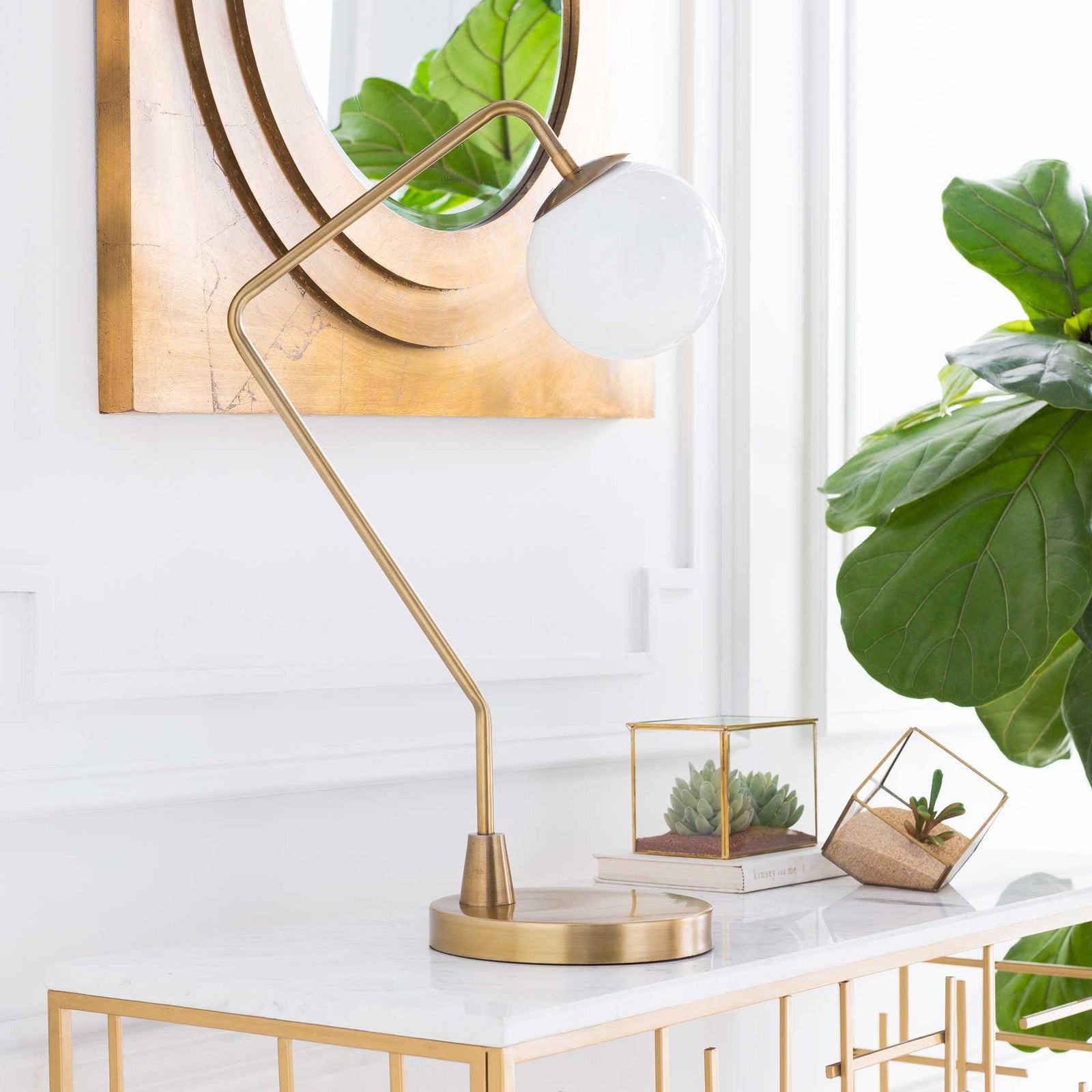 Uriel Table Lamp Brass